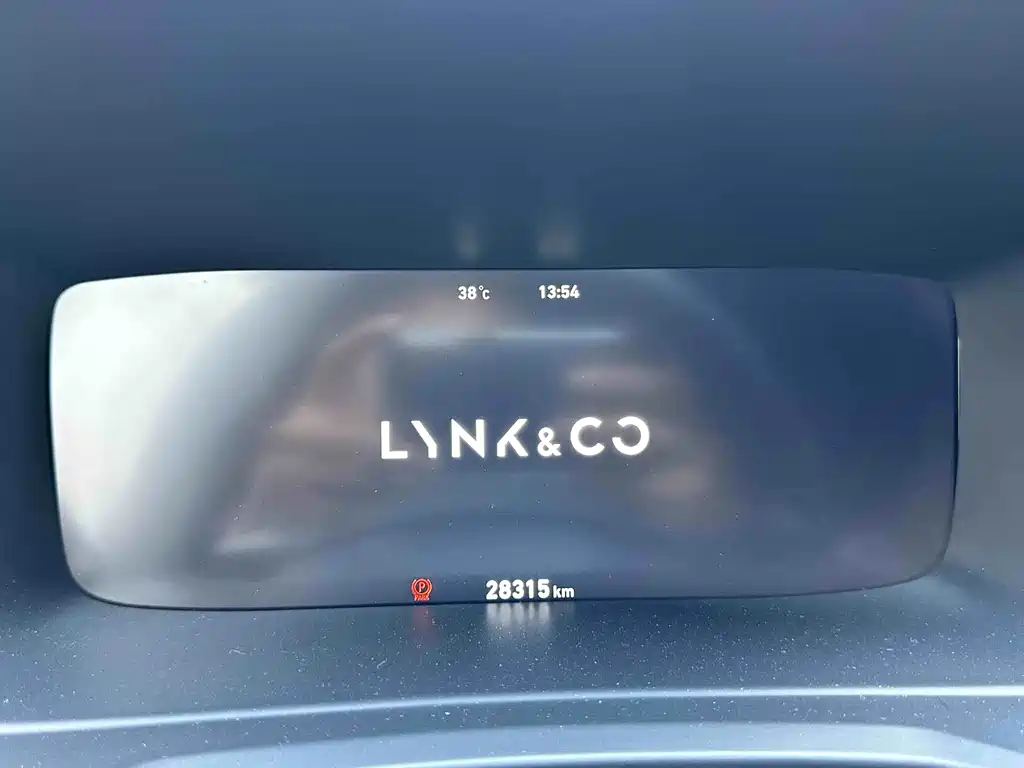 Lynk & Co 06 — миниатюра 17