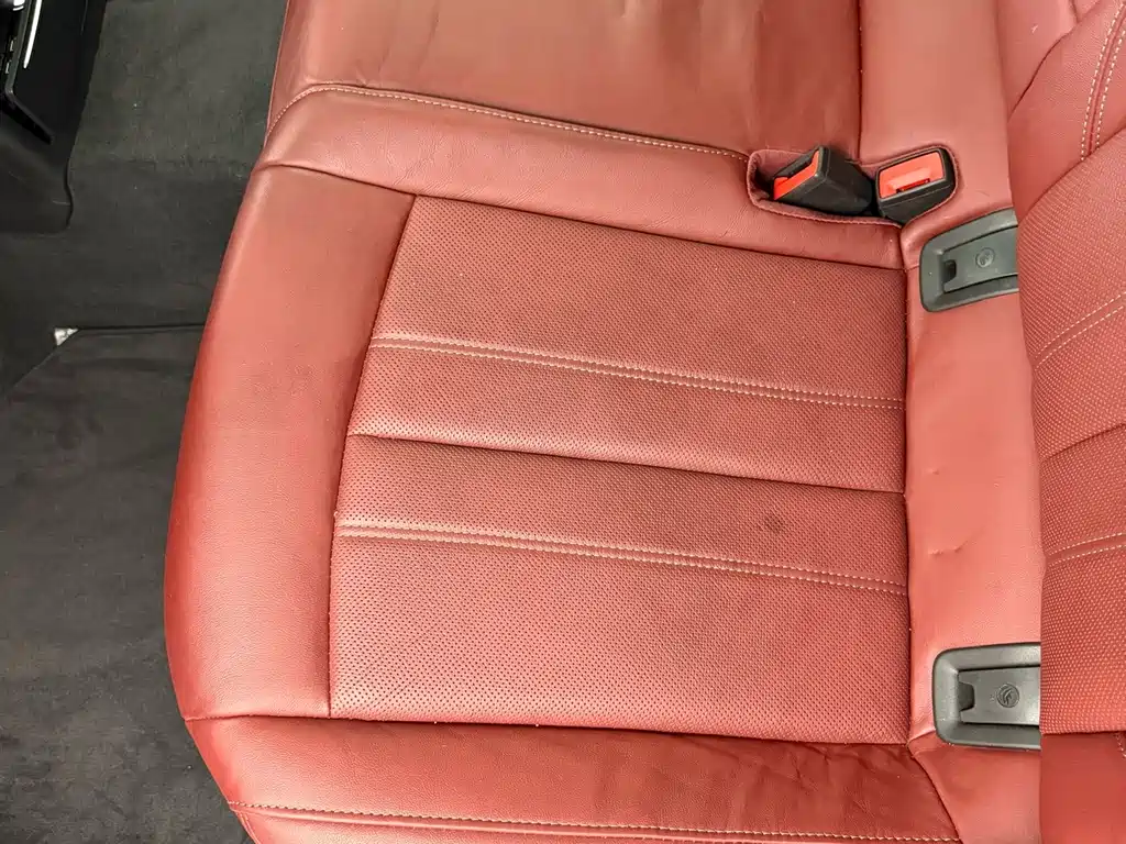 Audi A4L — миниатюра 18