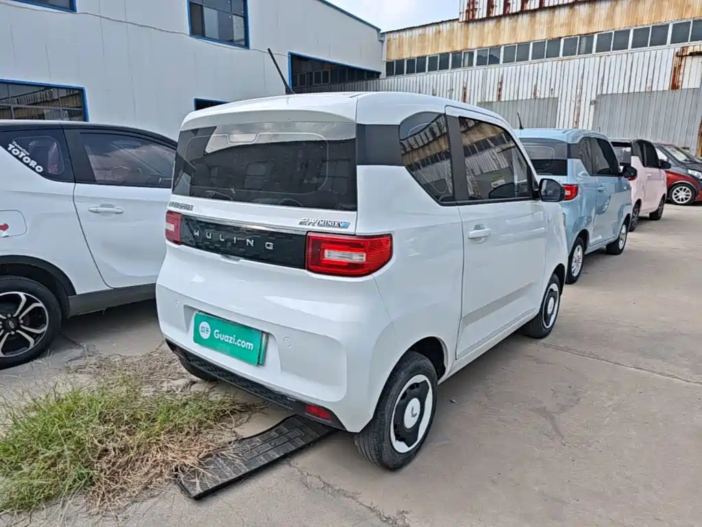 Wuling MINIEV — миниатюра 7