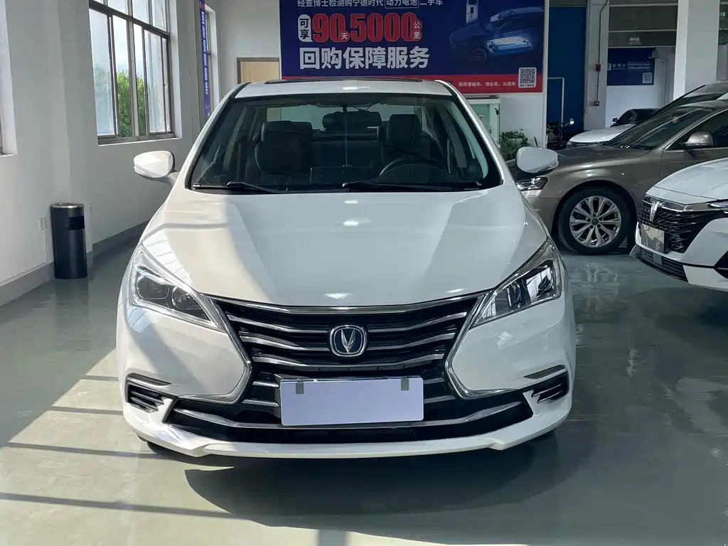 Changan Eado DT — миниатюра 2