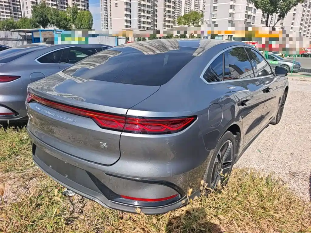 BYD Han — миниатюра 7