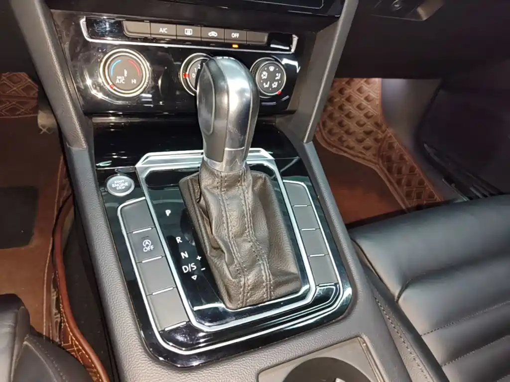 Volkswagen Magotan — миниатюра 14