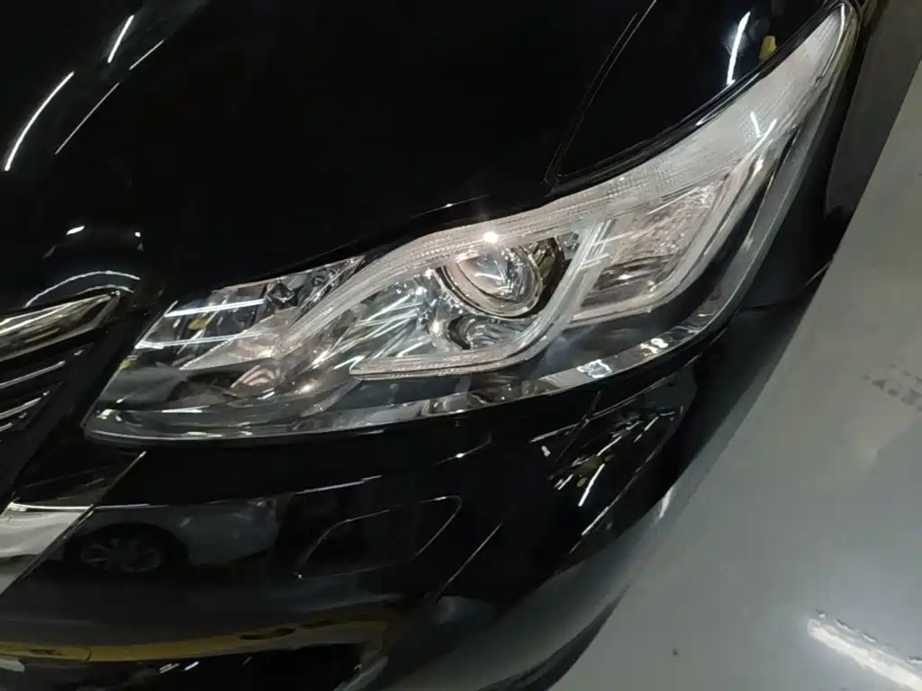 Toyota Crown — миниатюра 24