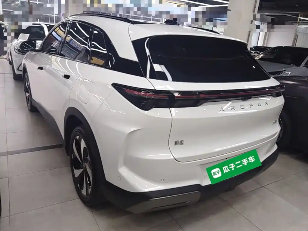 ARCFOX Alpha T5 — миниатюра 5