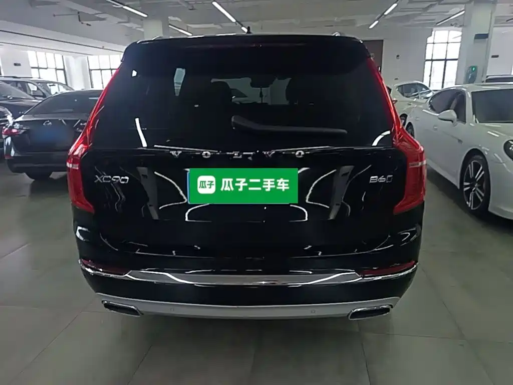 Volvo XC90 — миниатюра 6