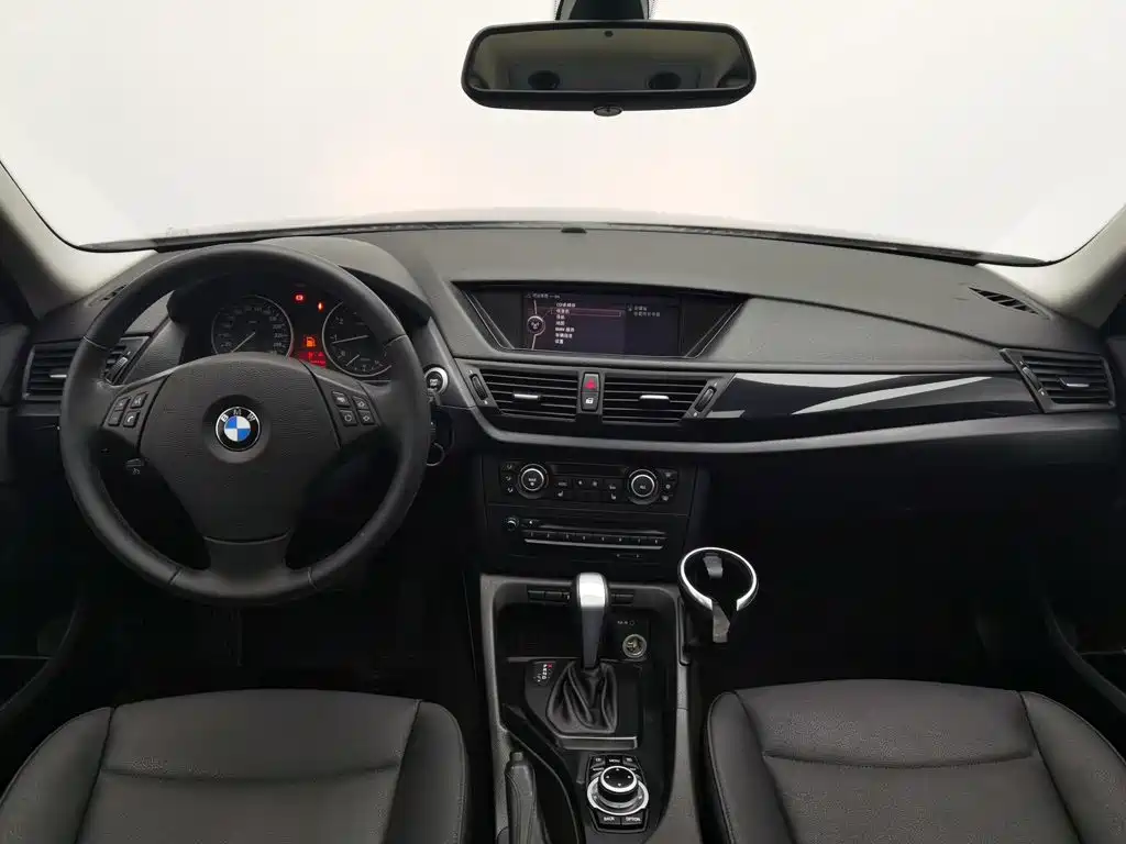 BMW X1 (Import) — миниатюра 5