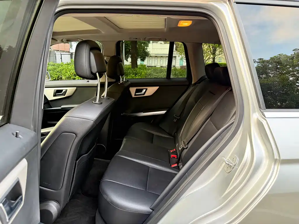 Mercedes-Benz GLK-Class — миниатюра 10