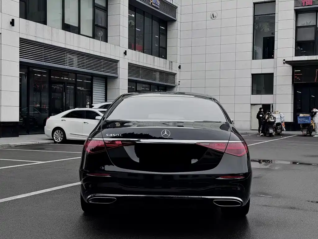 MERCEDES-BENZ S CLASS