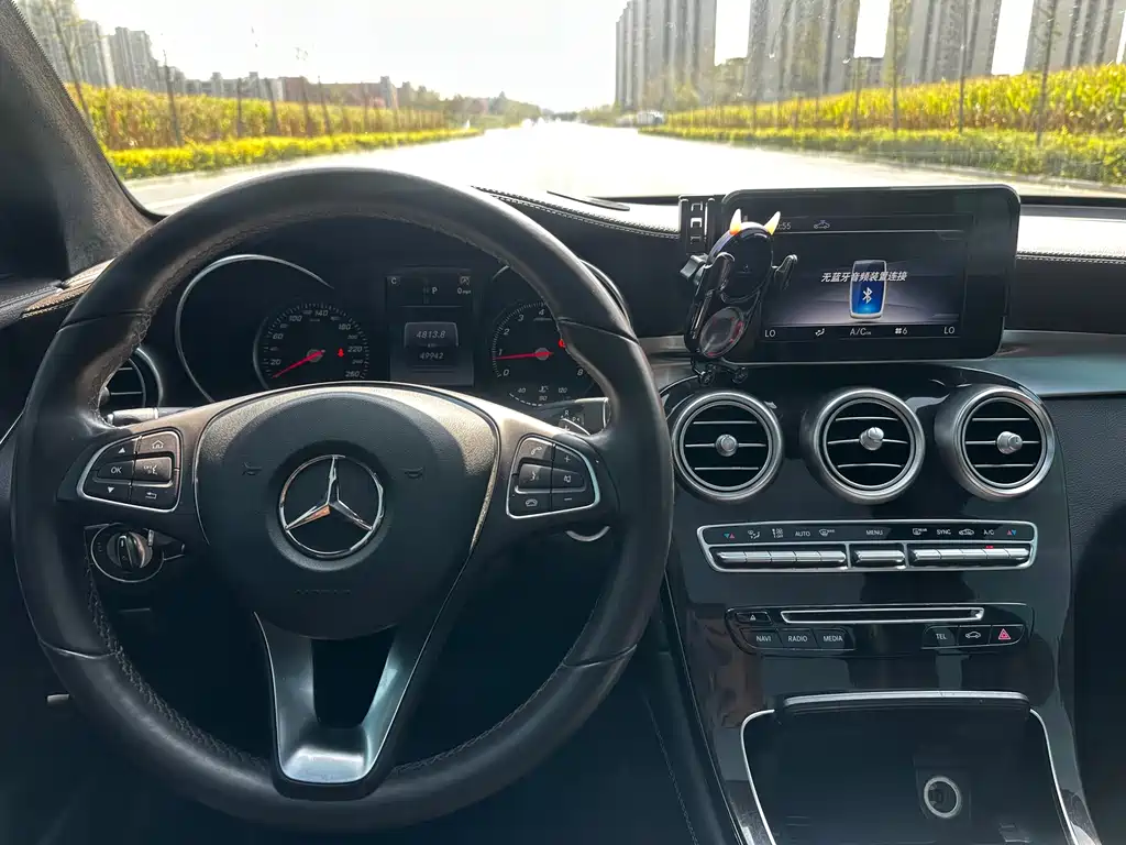 Mercedes-Benz GLC — миниатюра 6