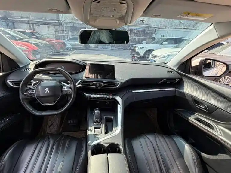 Peugeot 4008 — миниатюра 6