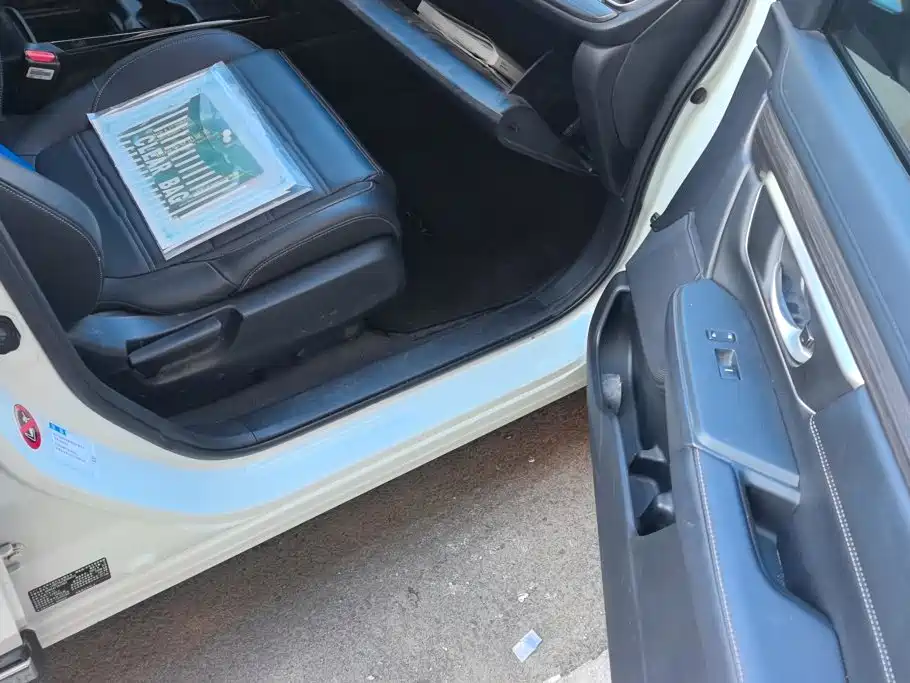 Honda CR-V PHEV — миниатюра 8