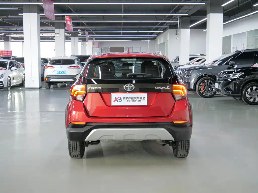 TOYOTA YARIS L ZHIXUAN