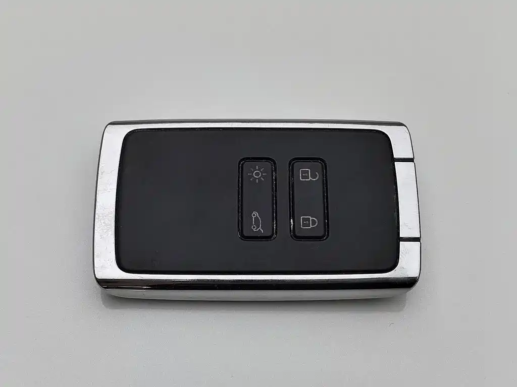 Renault Koleos — миниатюра 19