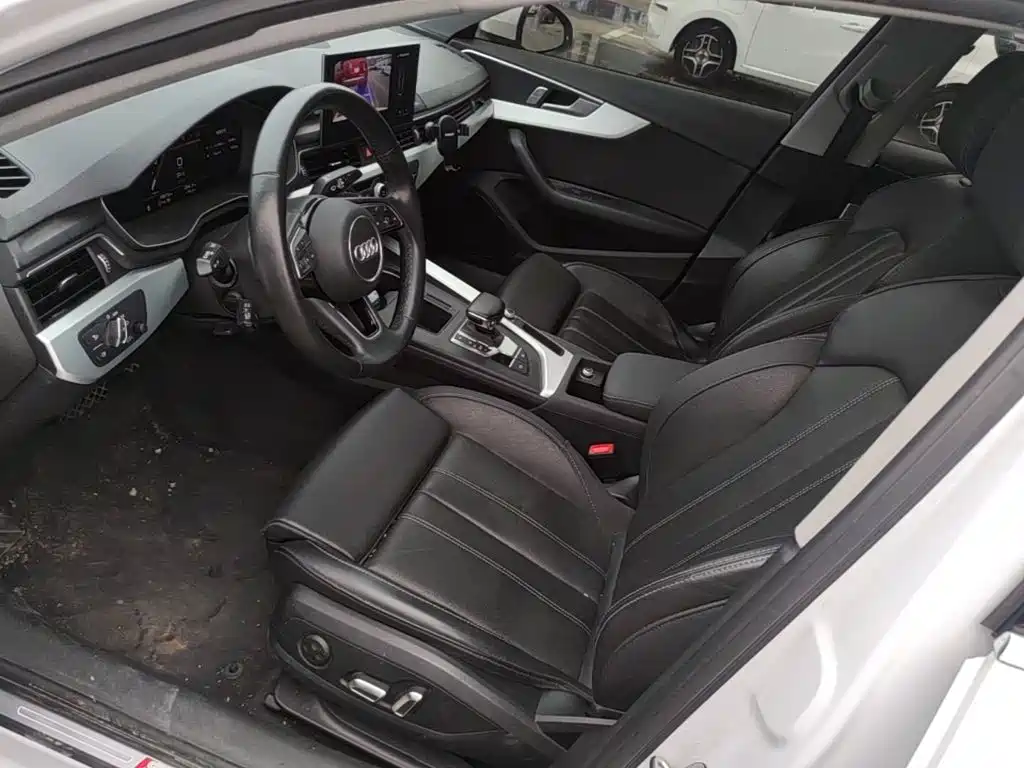 Audi A4L — миниатюра 15
