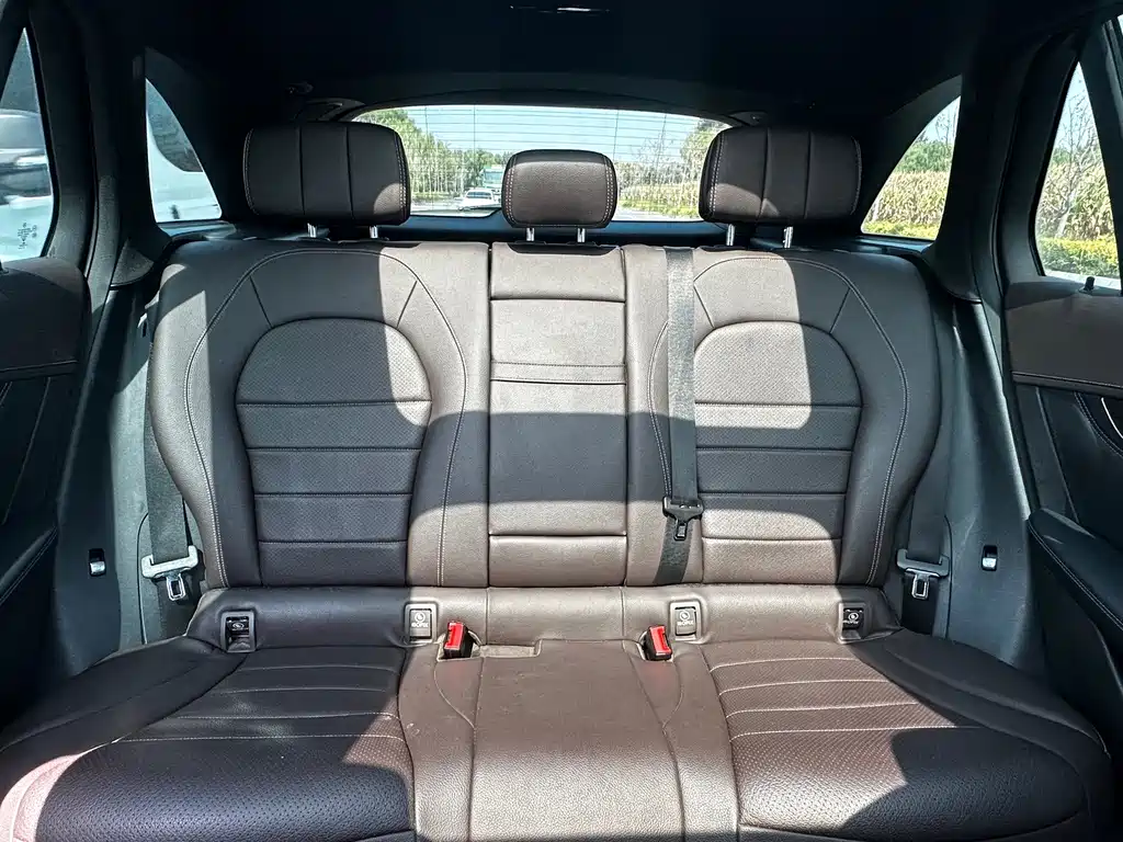 Mercedes-Benz GLC — миниатюра 9