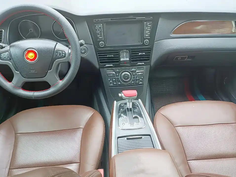 Hongqi Hongqi H7 — миниатюра 8