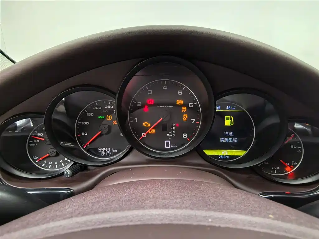 Porsche Panamera — миниатюра 9