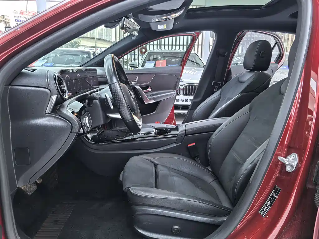 MERCEDES-BENZ A CLASS