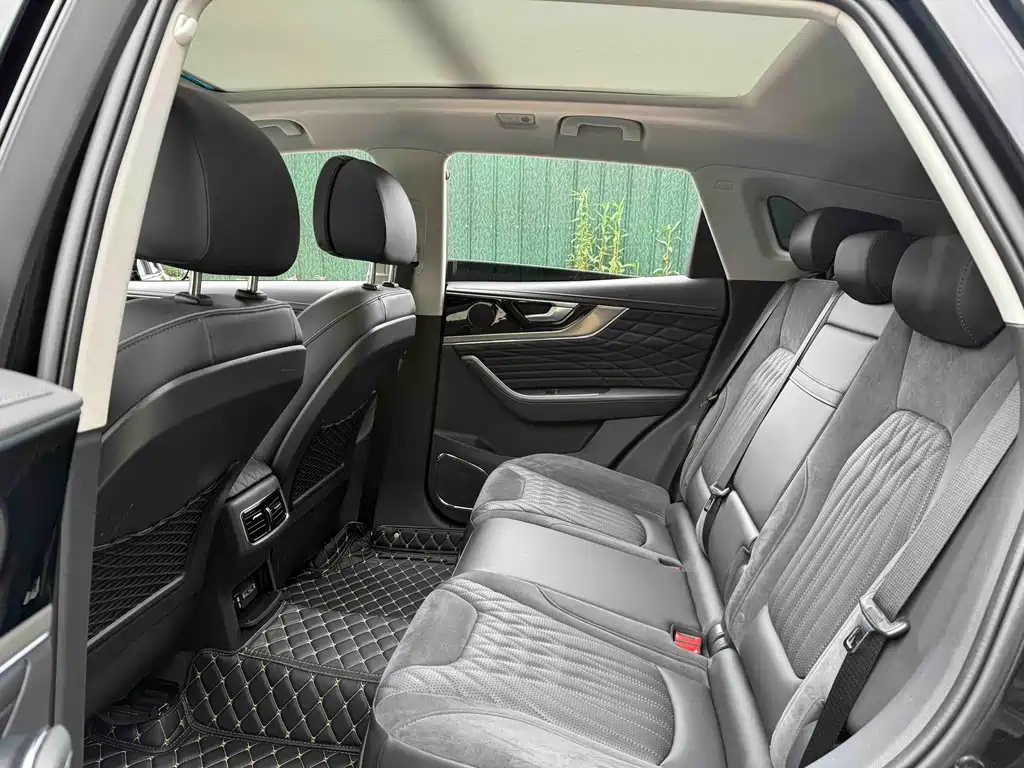 Hongqi Hongqi HS5 — миниатюра 8