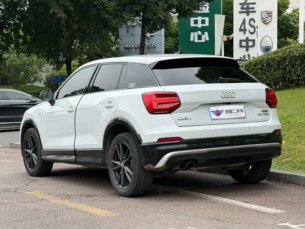 Audi Q2L — миниатюра 4
