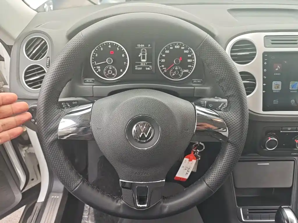 Volkswagen Tiguan — миниатюра 11
