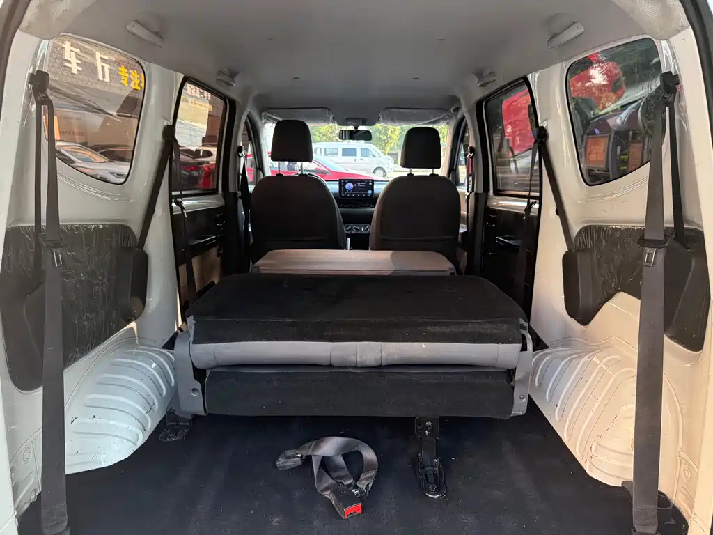 Wuling Hongguang EV — миниатюра 7