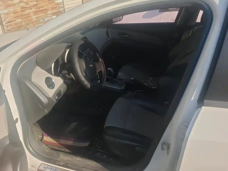 Chevrolet Cruze — миниатюра 9