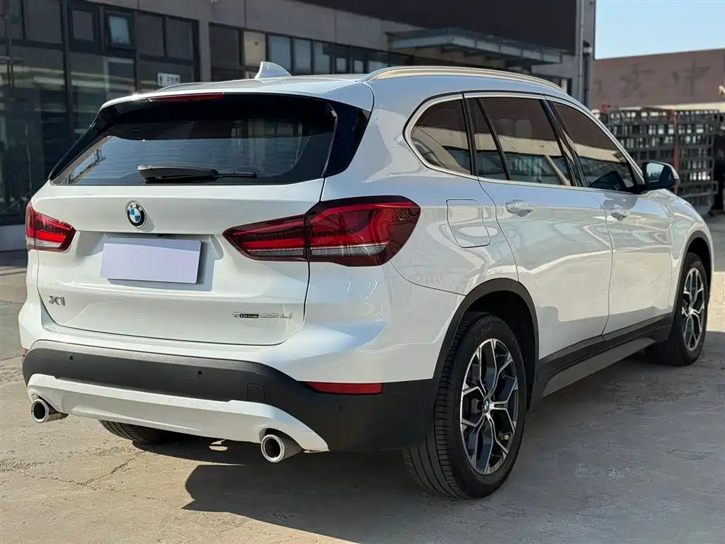 BMW X1 2021 sDrive25Li Lead