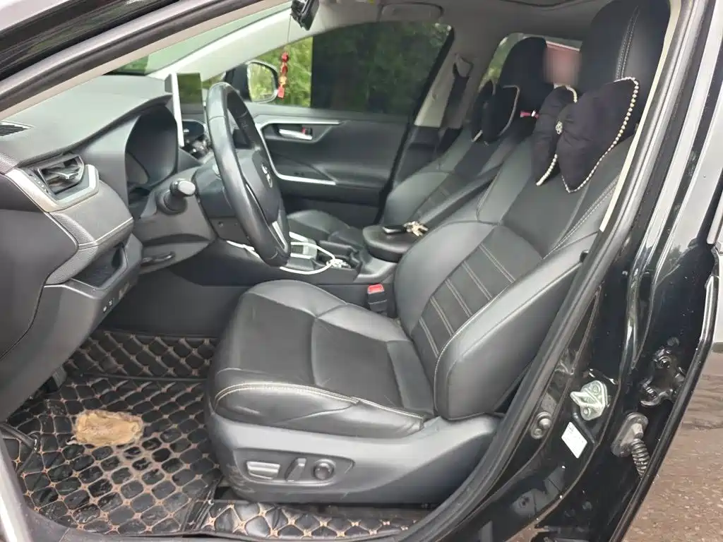 Toyota Wildlander — миниатюра 11