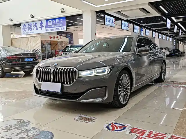 BMW 7 SERIES