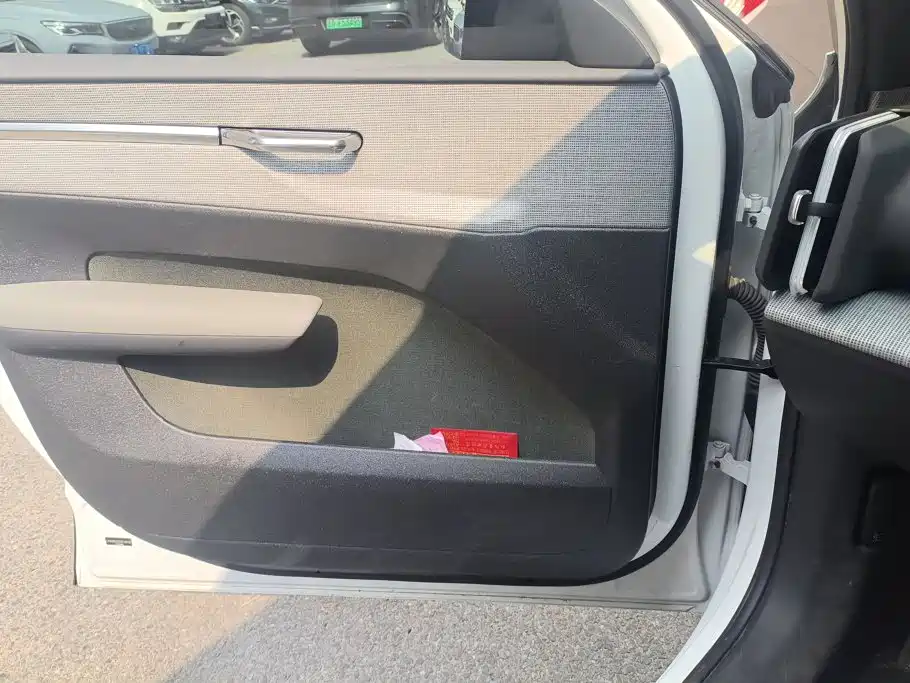Volvo EX30 — миниатюра 7