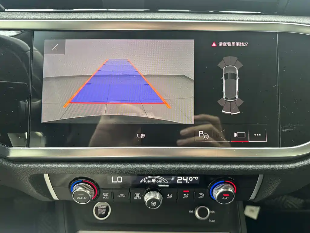 Audi Q3 — миниатюра 9