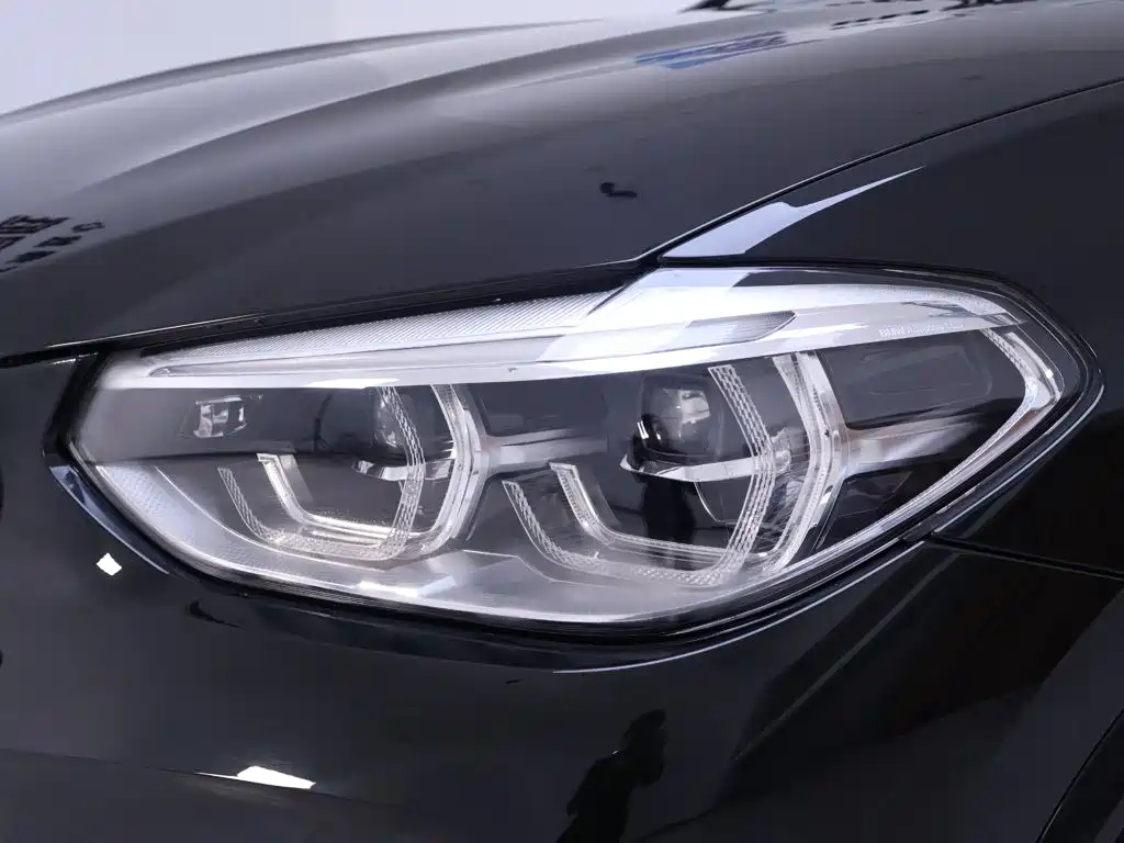 BMW X3 — миниатюра 4
