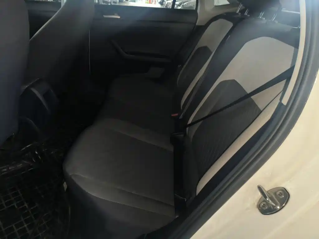 Volkswagen Lavida — миниатюра 17