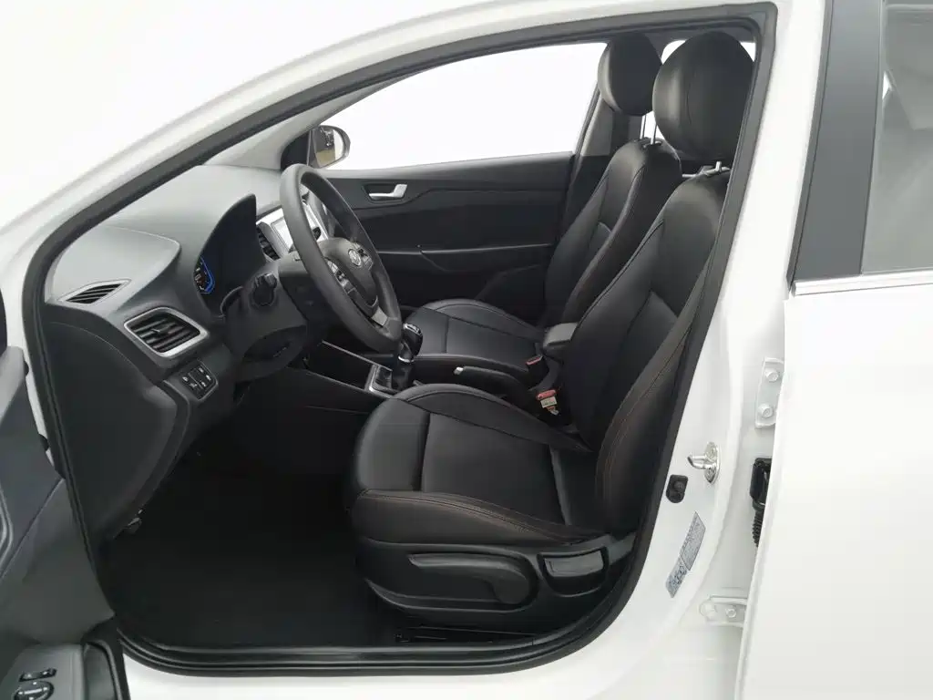 Hyundai Verna — миниатюра 10