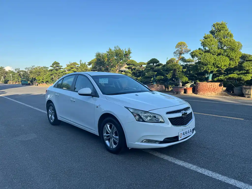 Chevrolet Cruze — миниатюра 2
