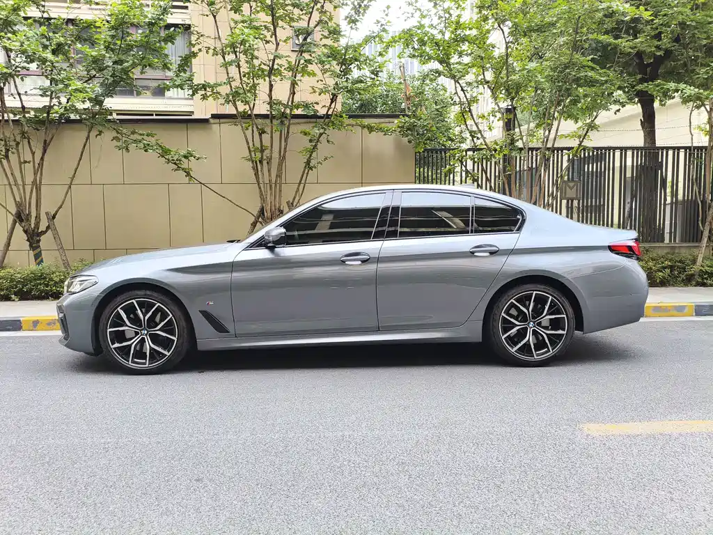 BMW 5 Series 5 2022 530i M Sport