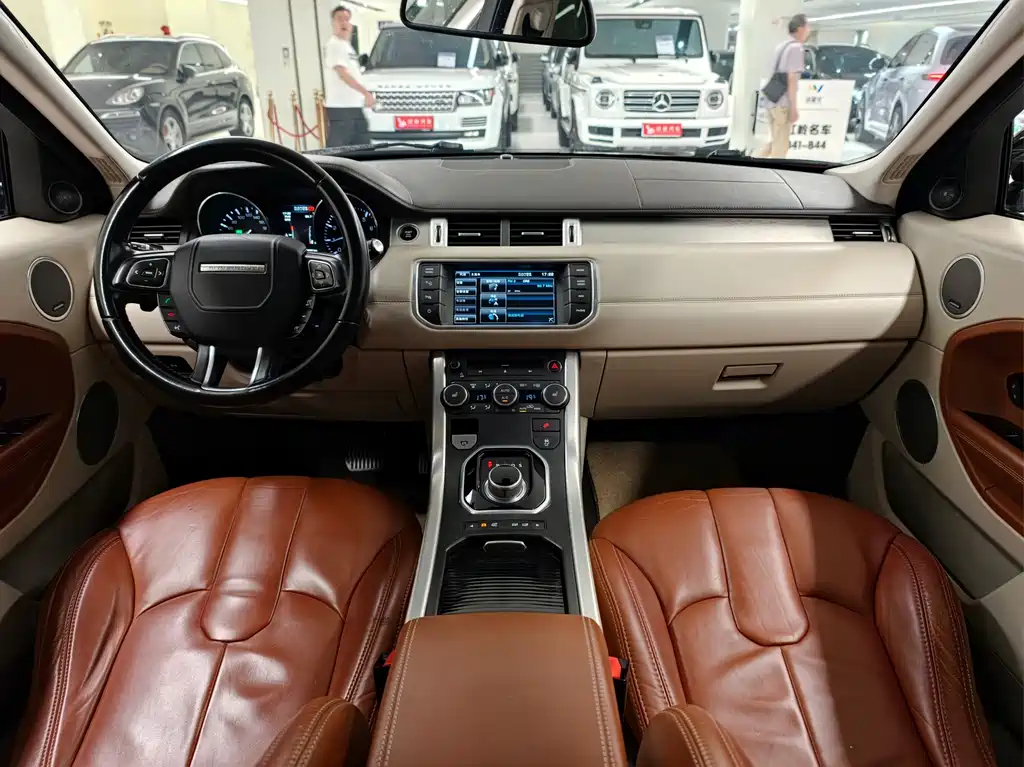 Land Rover Evoque (Import) — миниатюра 18
