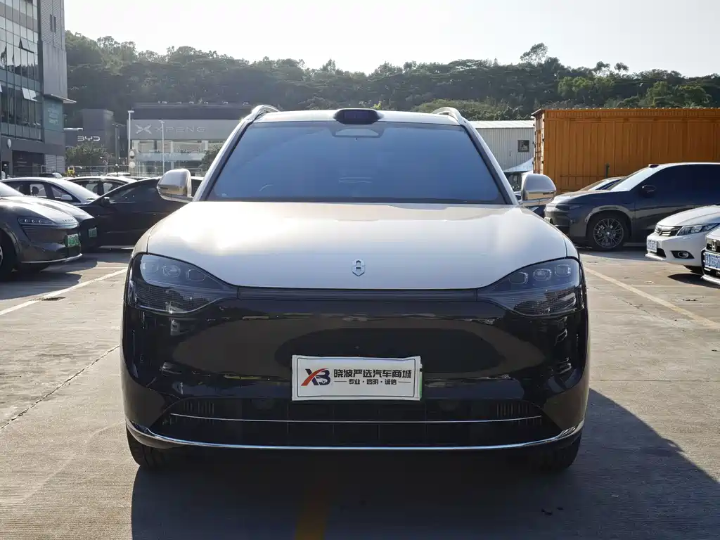 AITO ASK THE WORLD M9