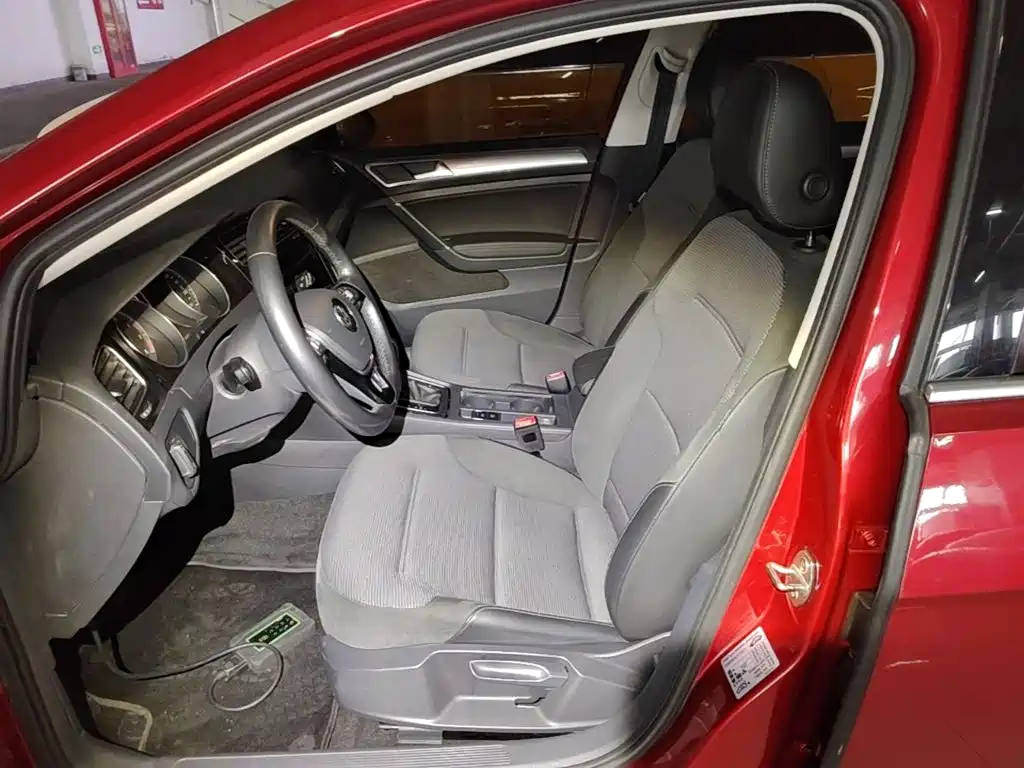 Volkswagen Golf — миниатюра 15