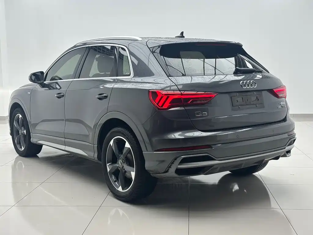 Audi Q3 — миниатюра 5