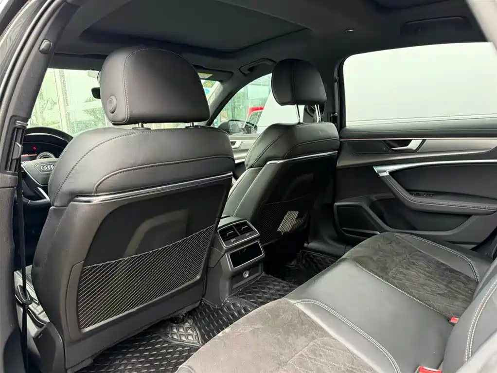 Audi A6L — миниатюра 7