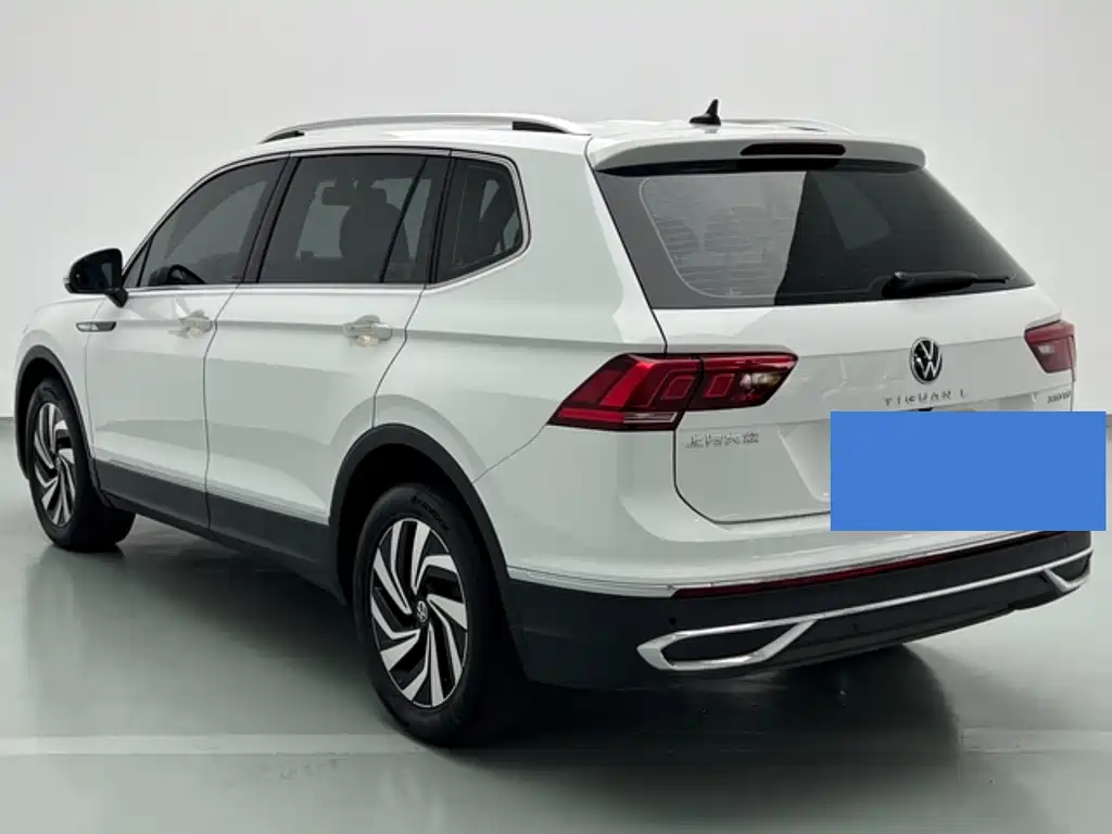Volkswagen Tiguan L — миниатюра 5