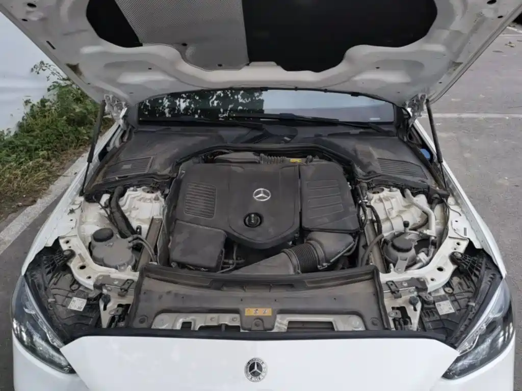 Mercedes-Benz C-Class — миниатюра 20