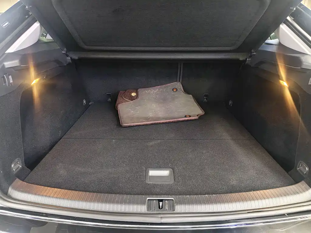 Volkswagen Teramont — миниатюра 12