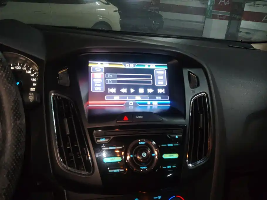 Ford Focus — миниатюра 13