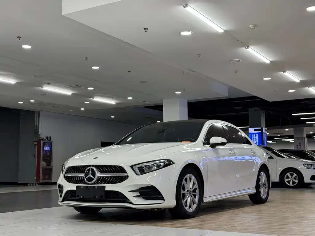 Mercedes-Benz A-Class — миниатюра 3