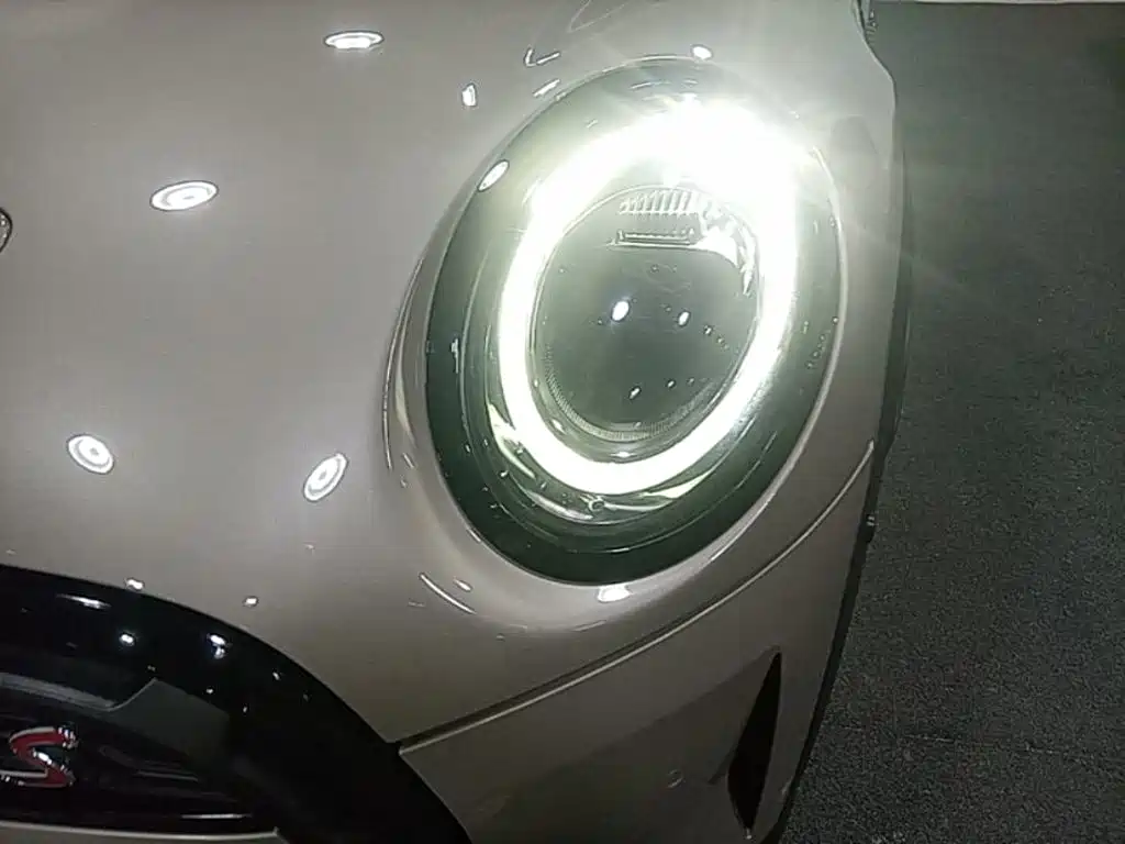 MINI Mini — миниатюра 24