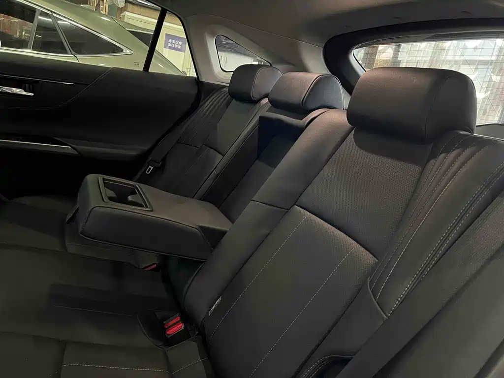 TOYOTA LING FANG HARRIER