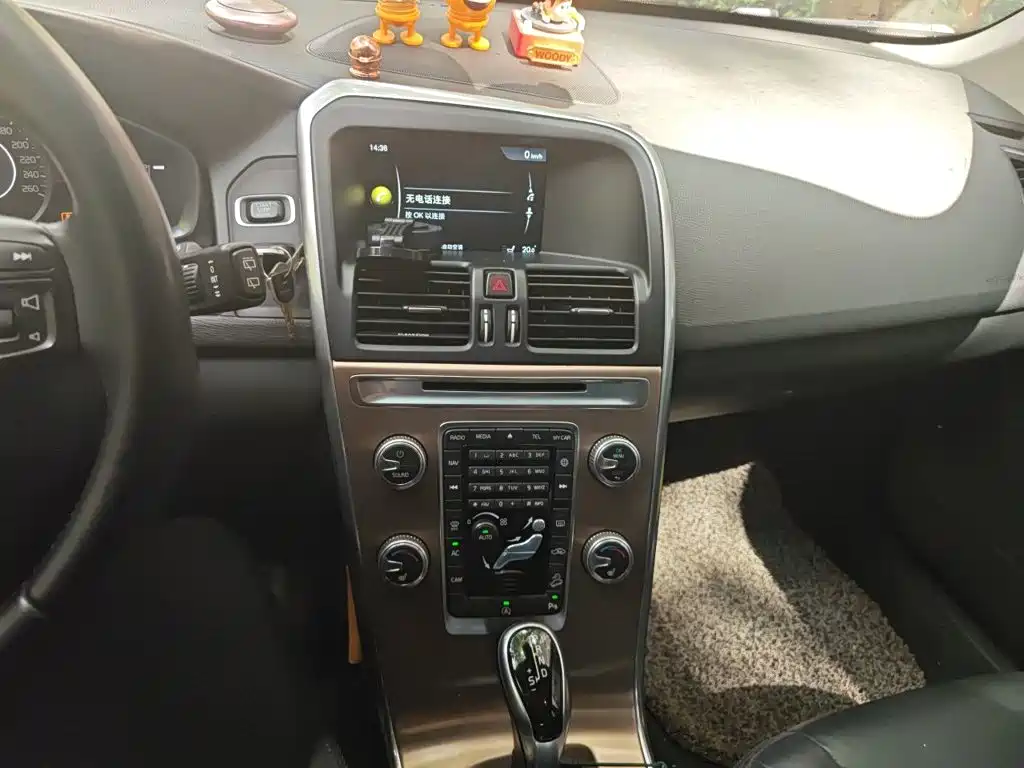 Volvo XC60 — миниатюра 14